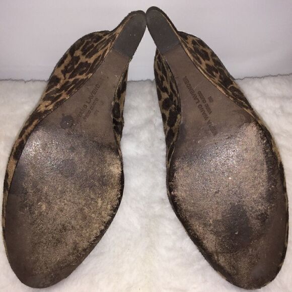 Vera Wang cheetah Wedges - Picture 6 of 6